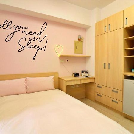 Ferienwohnung Story Of Lane Taichung Exterior foto